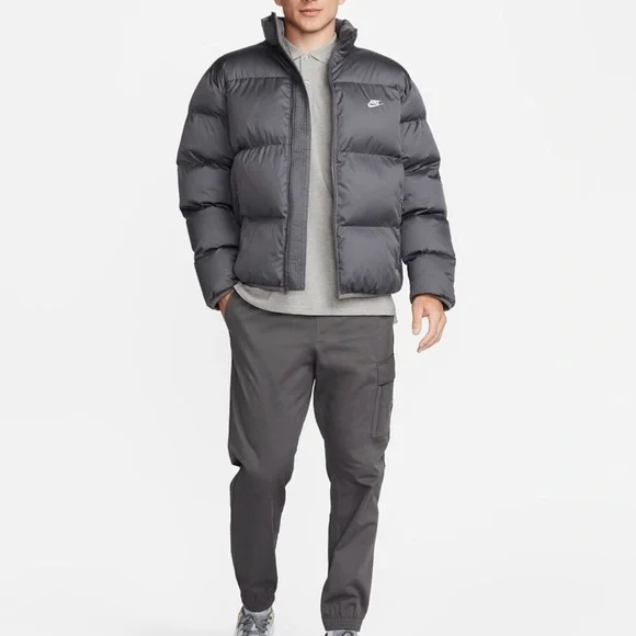 Nike Sportswear Club Men's Puffer Jacket Size M